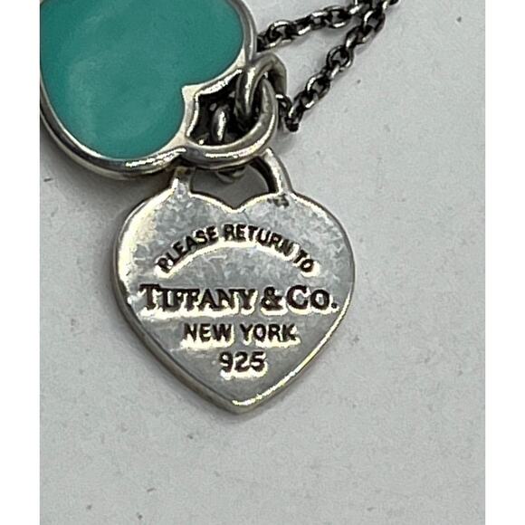 Tiffany & Co. Blue Enamel Mini Double Heart Tag Pendant Necklace Authenticated - Picture 3 of 10
